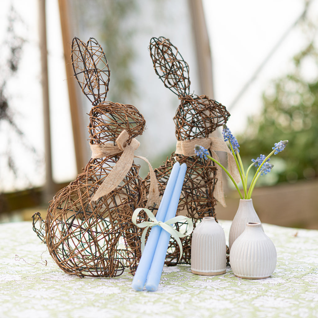 Easter table decoration set 