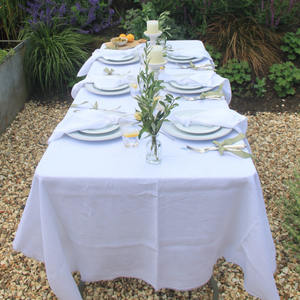 WHITE FRINGED LINEN TABLECLOTH