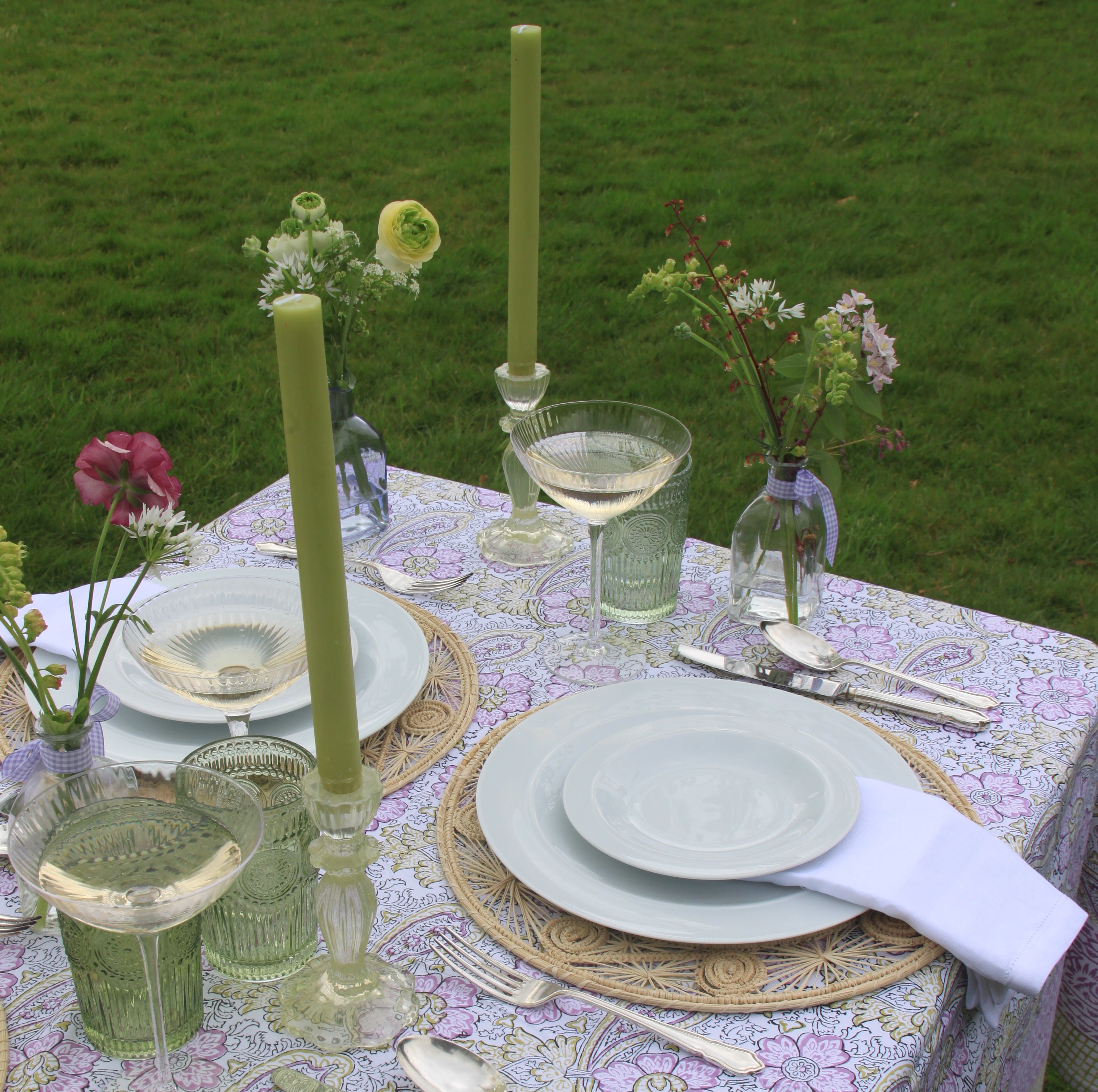 WISTERIA SUMMER BUNDLE - CANDLES AND VASES