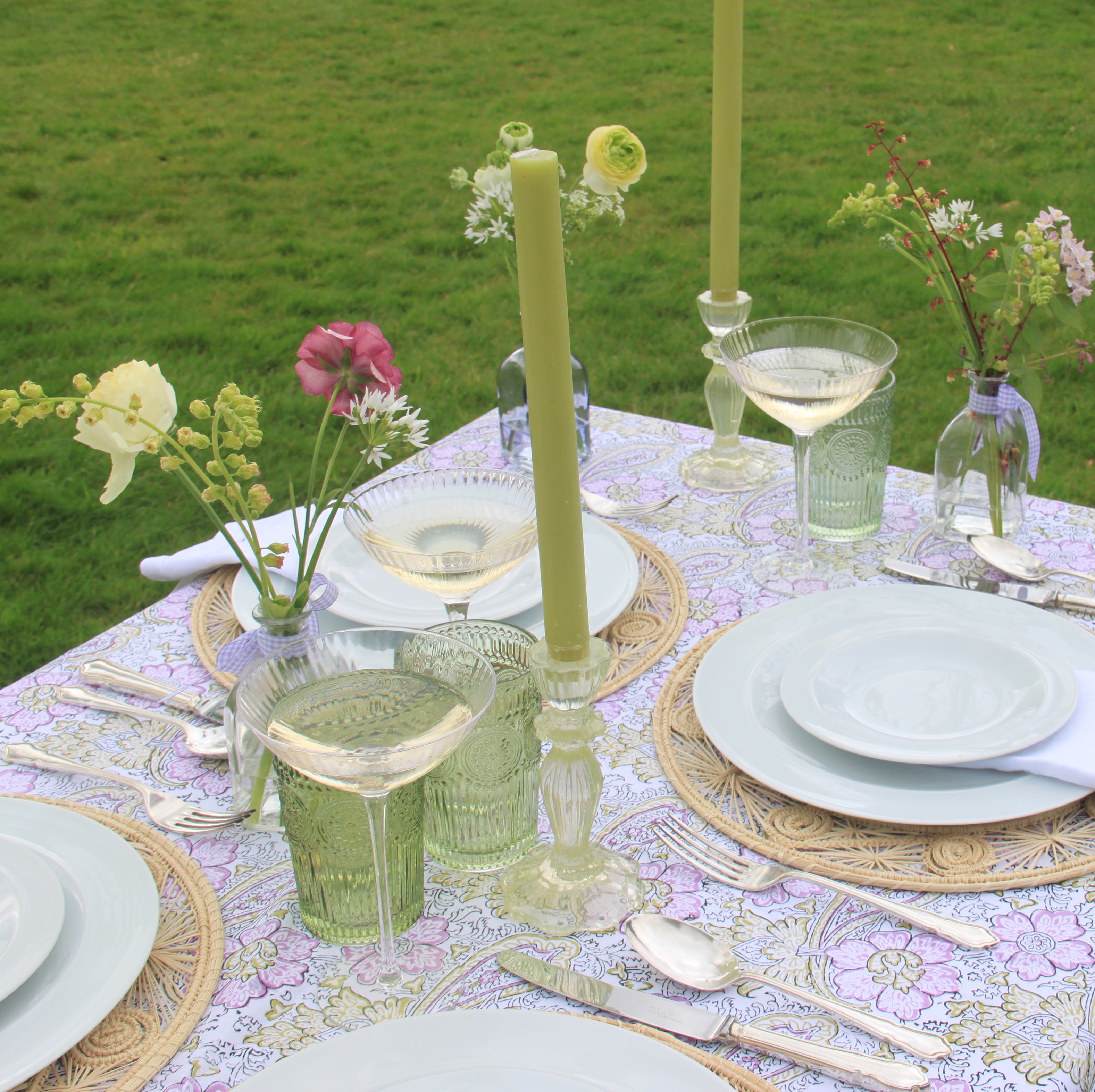 WISTERIA SUMMER BUNDLE - CANDLES AND VASES