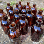 Load image into Gallery viewer, Amber bud vases available for wedding tablescapes 
