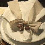 Load image into Gallery viewer, ACORNS NAPKIN DECORATION - Pair
