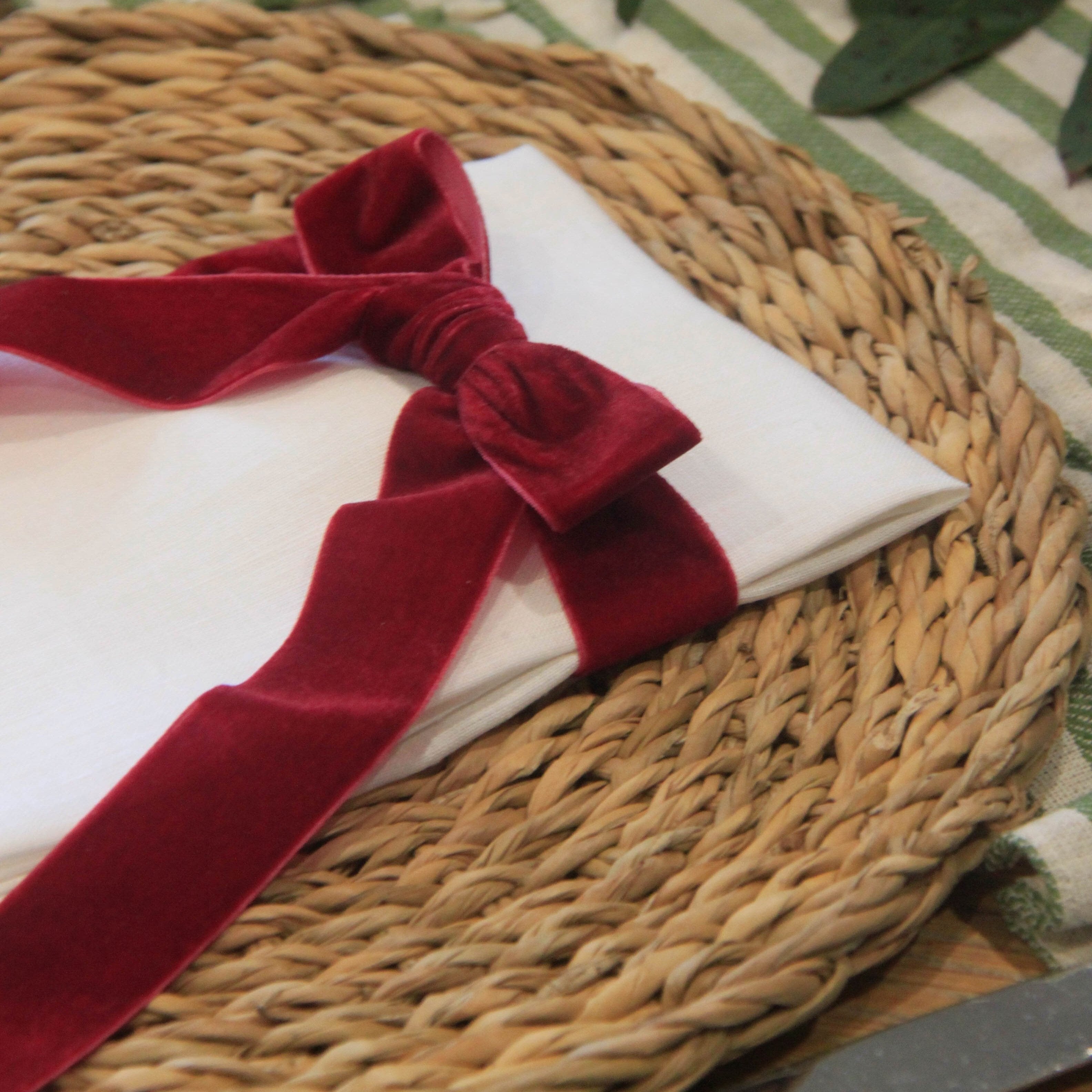 HANDMADE BURGUNDY VELVET BOWS