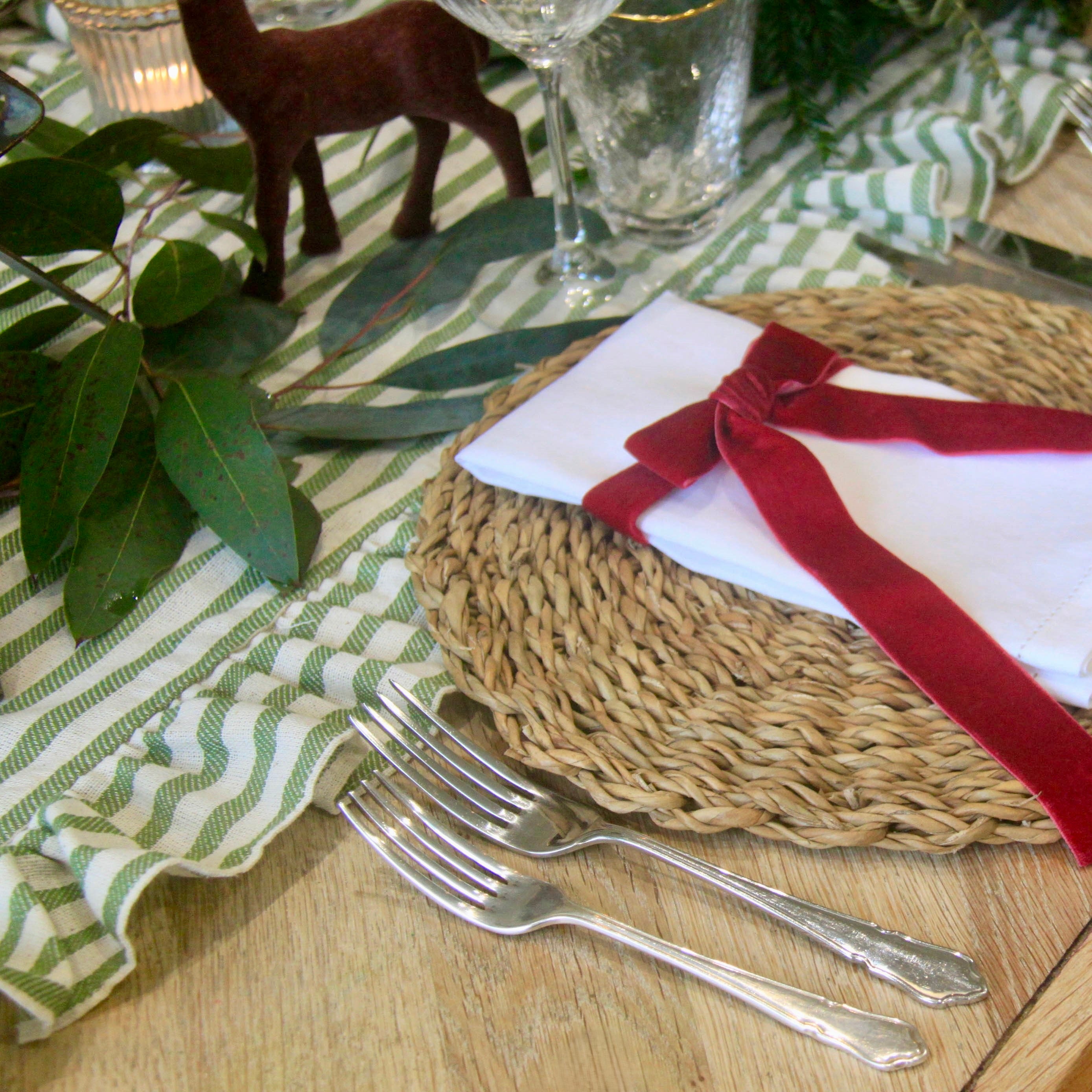 Green Ruffled table runner