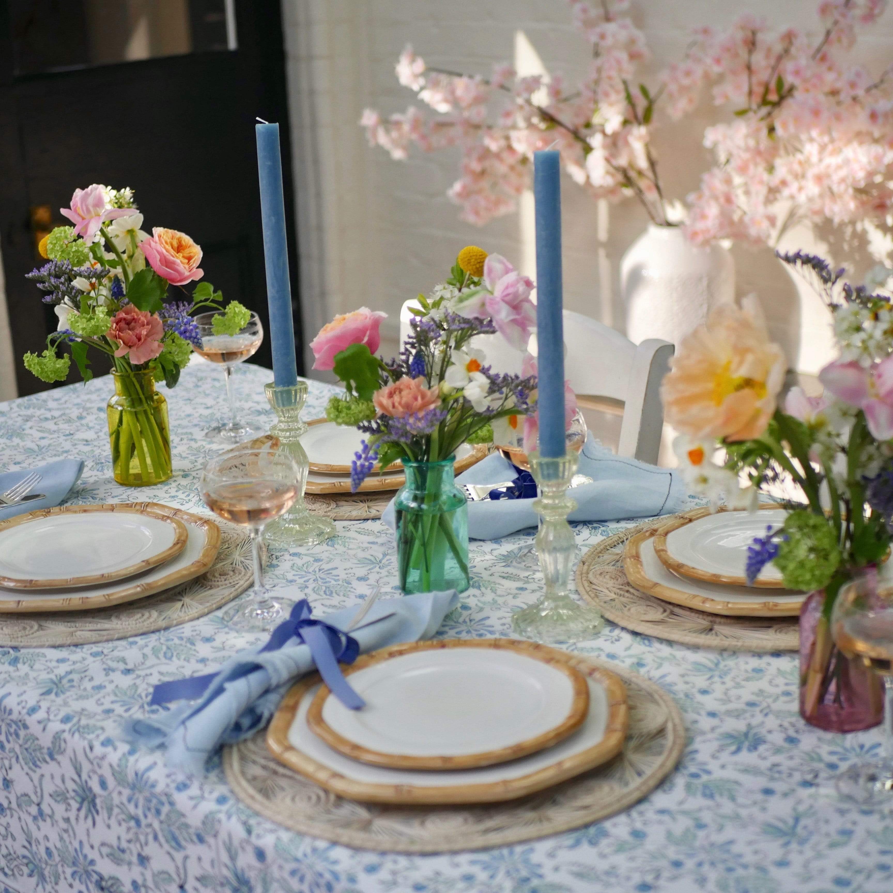 summer tablescape, coloured bud vases