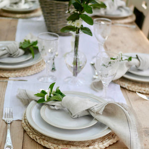 NATURAL FRINGED LINEN NAPKINS - HIRE ONLY