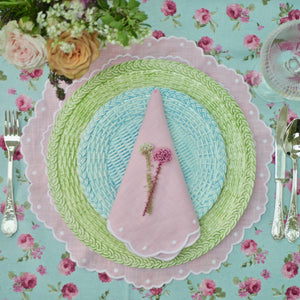Pink scalloped linen placemat and napkin