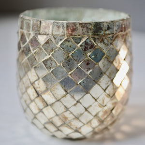 ANTIQUED MIRRORED JAR