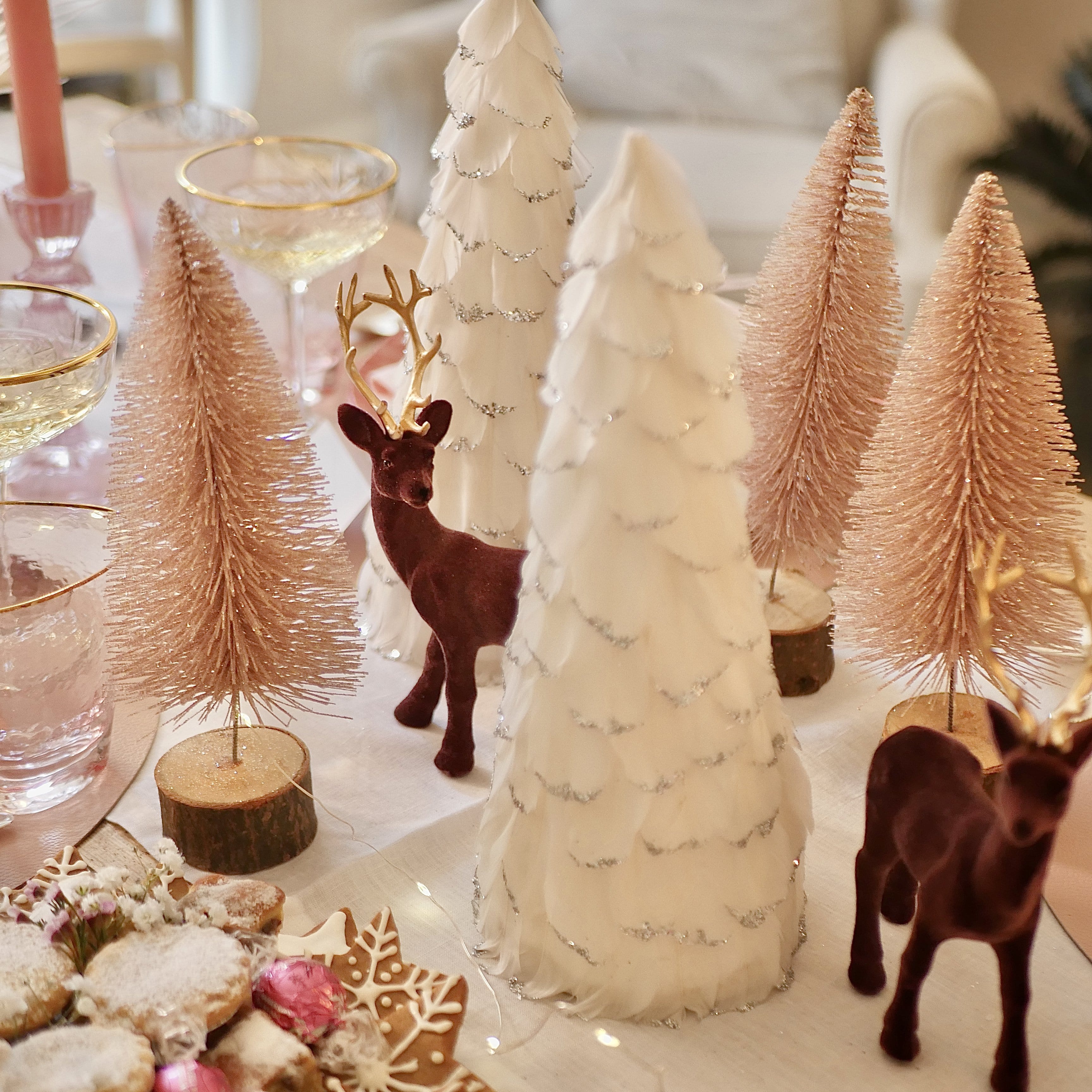 Reindeer Christmas Table