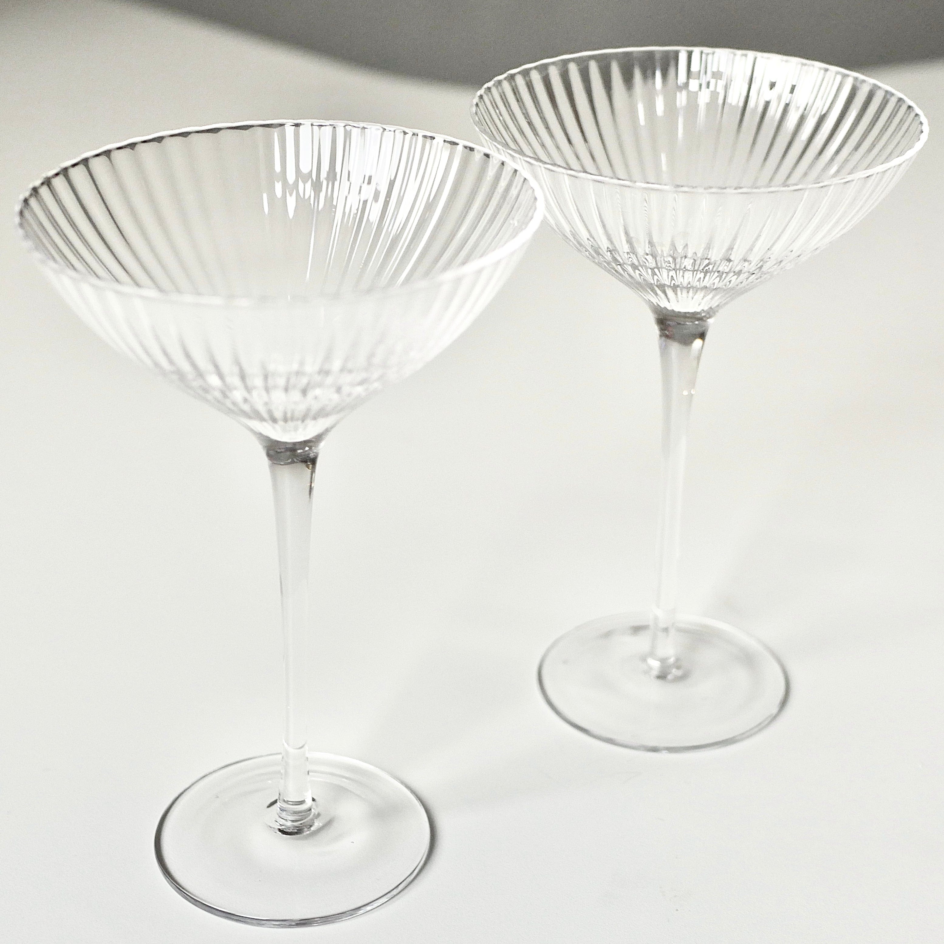 CARRIE CHAMPAGNE COUPES WITH SMALL AIR BUBBLES - Pair