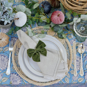 Green Velvet Napkin Bows Autumn Table
